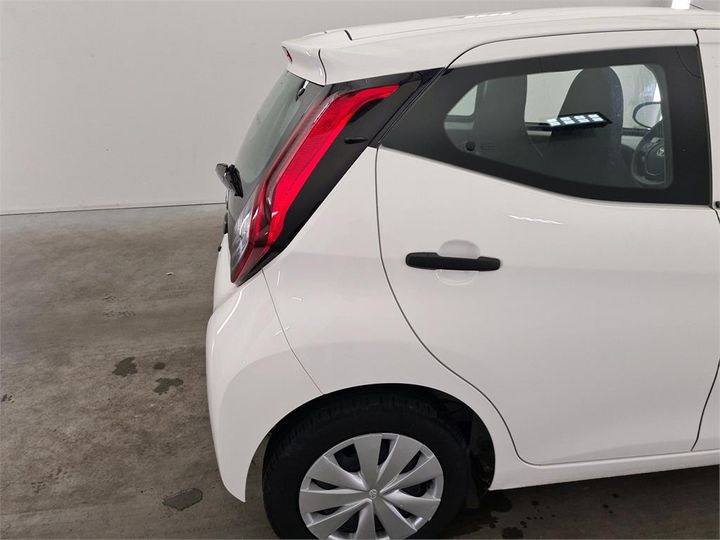 Photo 13 VIN: JTDKGNEC90N384691 - TOYOTA AYGO 