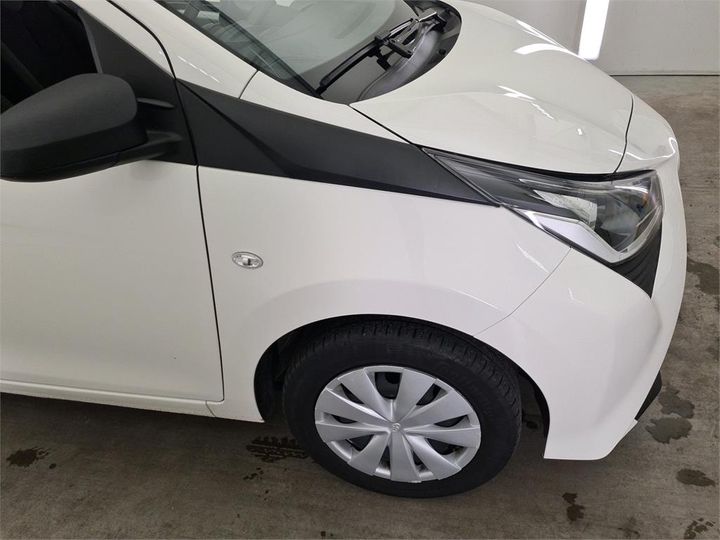 Photo 18 VIN: JTDKGNEC90N384691 - TOYOTA AYGO 