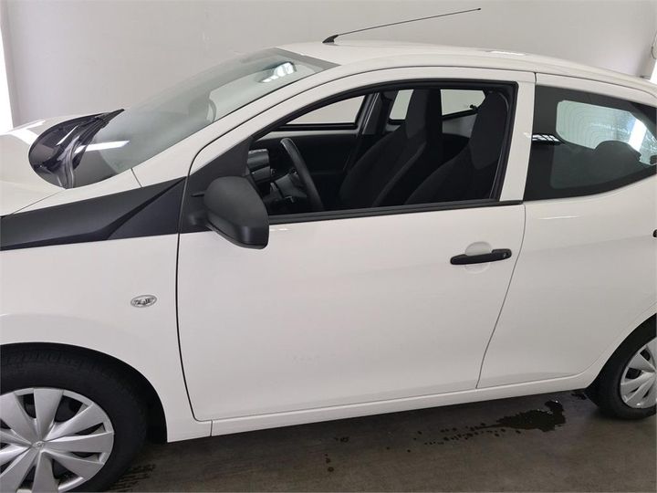 Photo 20 VIN: JTDKGNEC90N384691 - TOYOTA AYGO 