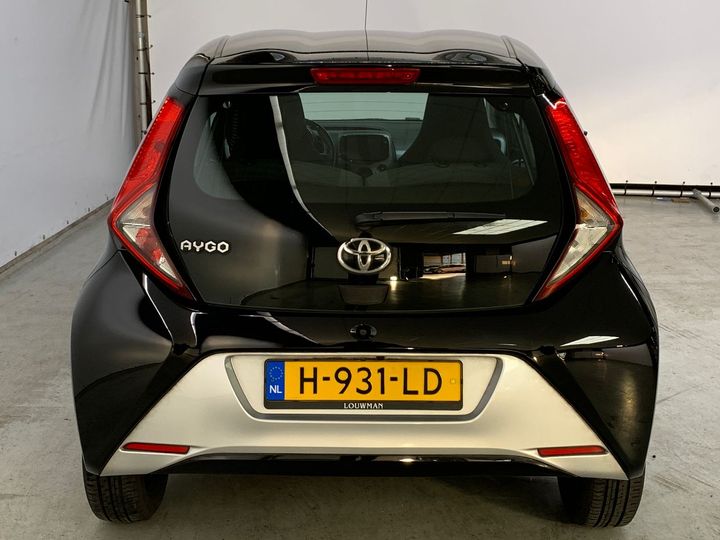 Photo 12 VIN: JTDKGNEC90N511360 - TOYOTA AYGO 