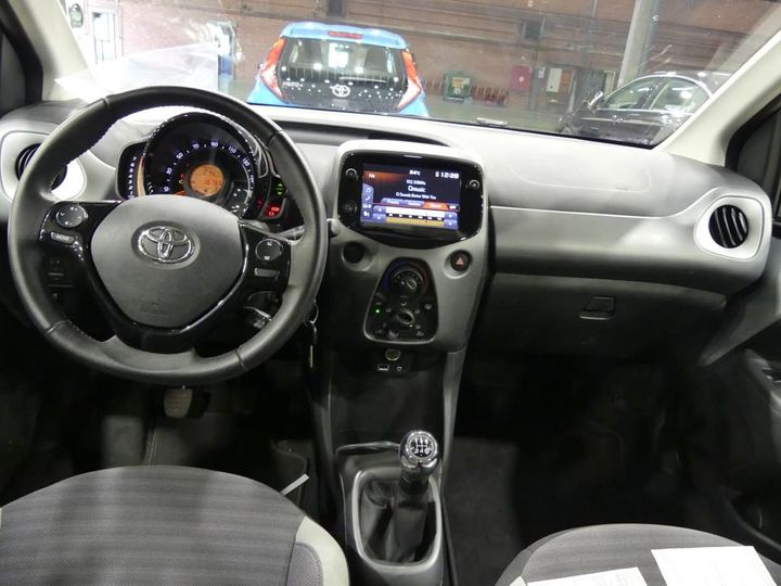 Photo 8 VIN: JTDKGNEC90N518051 - TOYOTA AYGO 