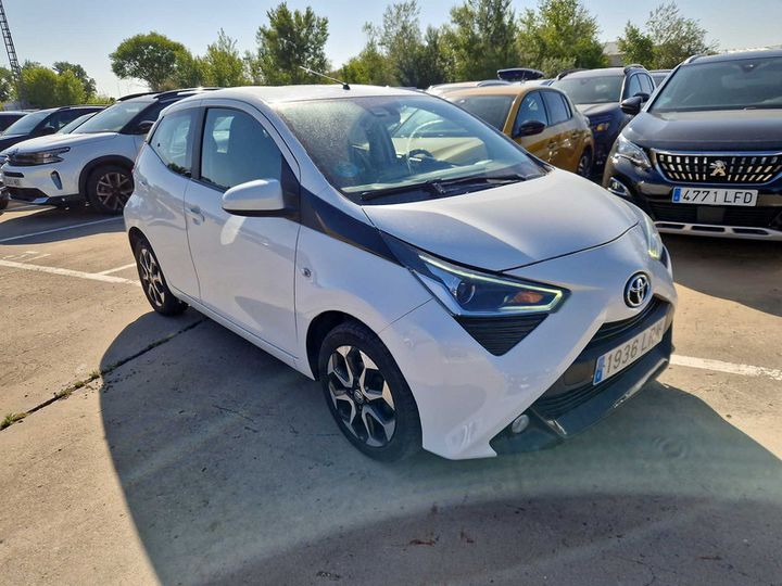 Photo 3 VIN: JTDKGNEC90N626864 - TOYOTA AYGO 