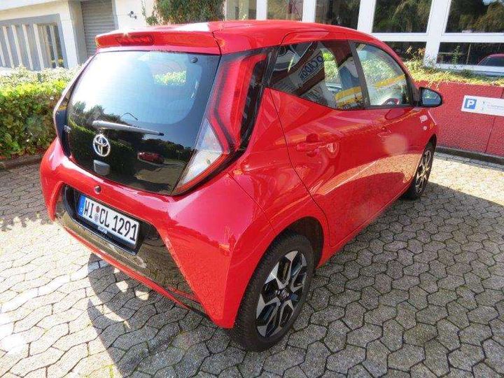 Photo 2 VIN: JTDKGNEC90N632146 - TOYOTA AYGO 