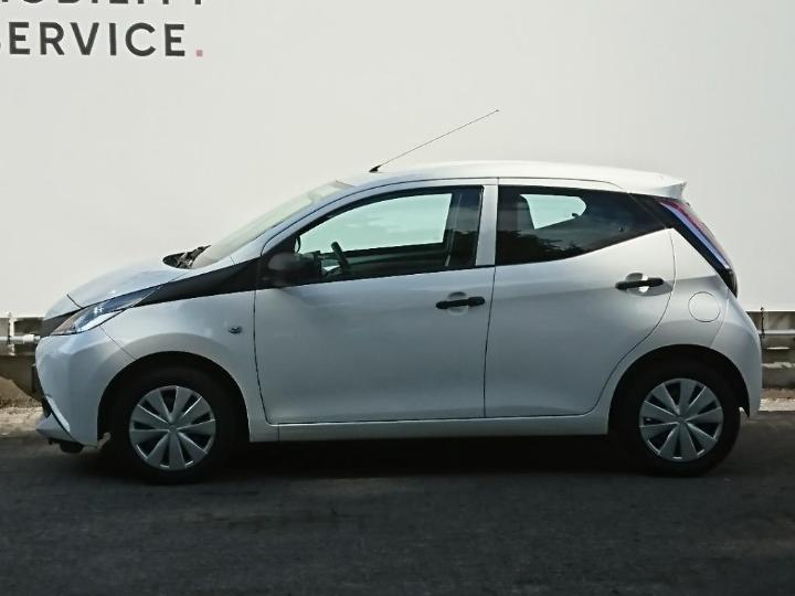 Photo 2 VIN: JTDKGNECX0N138006 - TOYOTA AYGO 