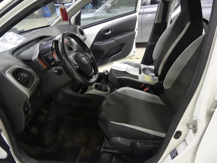 Photo 9 VIN: JTDKGNECX0N149135 - TOYOTA AYGO - 2014 