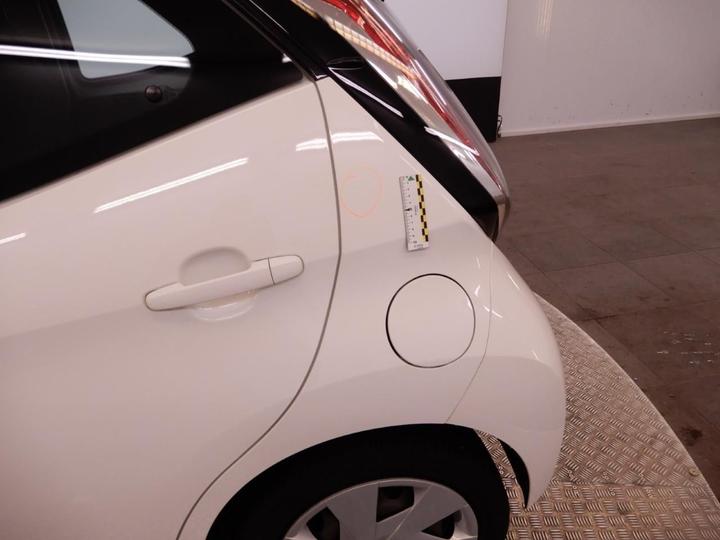 Photo 22 VIN: JTDKGNECX0N153248 - TOYOTA AYGO 