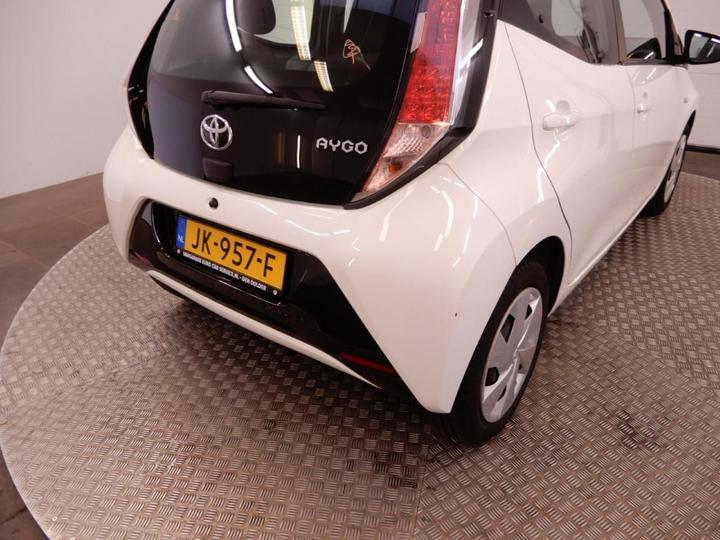 Photo 24 VIN: JTDKGNECX0N153248 - TOYOTA AYGO 