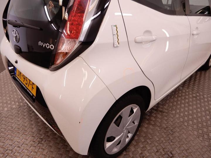 Photo 26 VIN: JTDKGNECX0N153248 - TOYOTA AYGO 