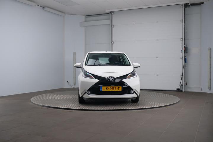 Photo 6 VIN: JTDKGNECX0N153248 - TOYOTA AYGO 