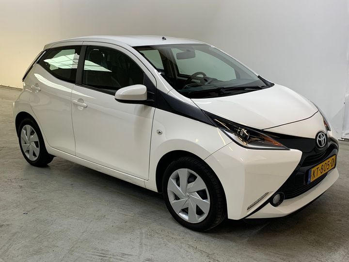 Photo 4 VIN: JTDKGNECX0N208605 - TOYOTA AYGO 