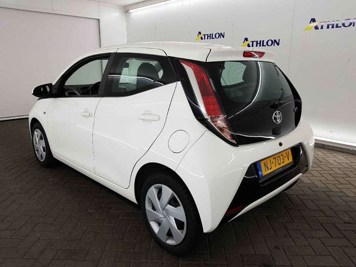 Photo 3 VIN: JTDKGNECX0N217739 - TOYOTA AYGO 