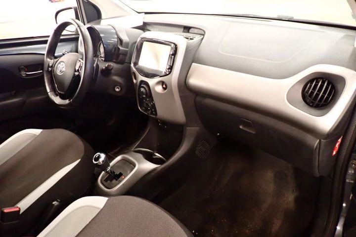 Photo 5 VIN: JTDKGNECX0N226893 - TOYOTA AYGO 