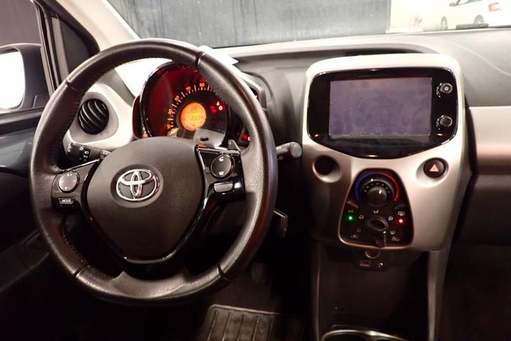 Photo 7 VIN: JTDKGNECX0N226893 - TOYOTA AYGO 