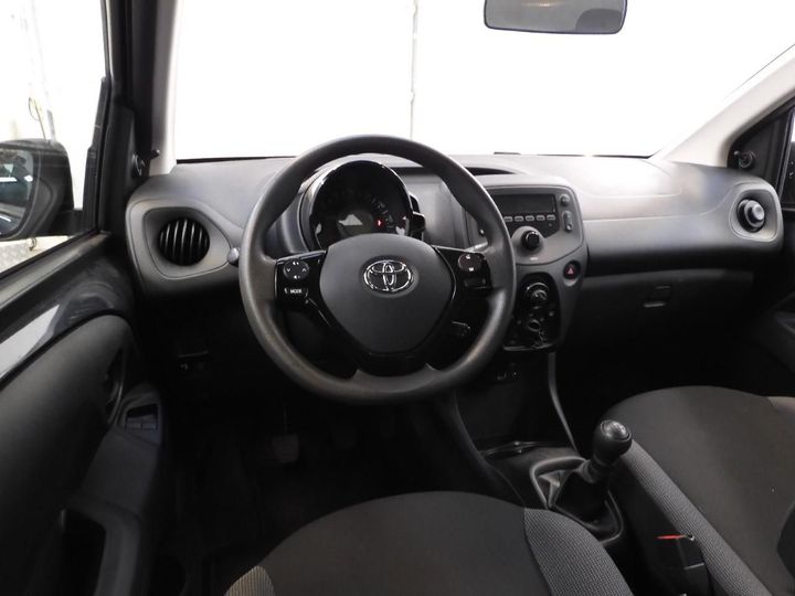 Photo 3 VIN: JTDKGNECX0N280940 - TOYOTA AYGO 