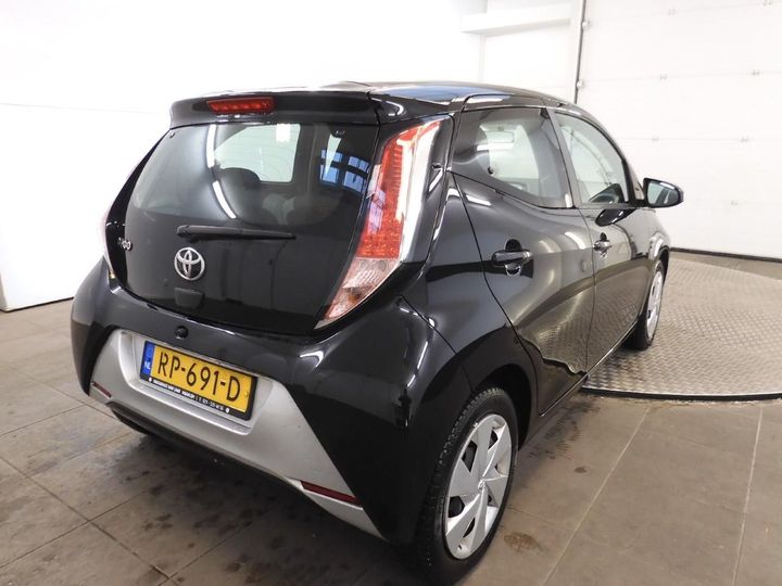 Photo 2 VIN: JTDKGNECX0N296846 - TOYOTA AYGO 