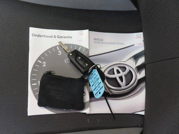 Photo 12 VIN: JTDKGNECX0N300622 - TOYOTA AYGO 