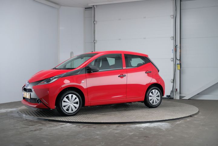 Photo 0 VIN: JTDKGNECX0N307165 - TOYOTA AYGO 