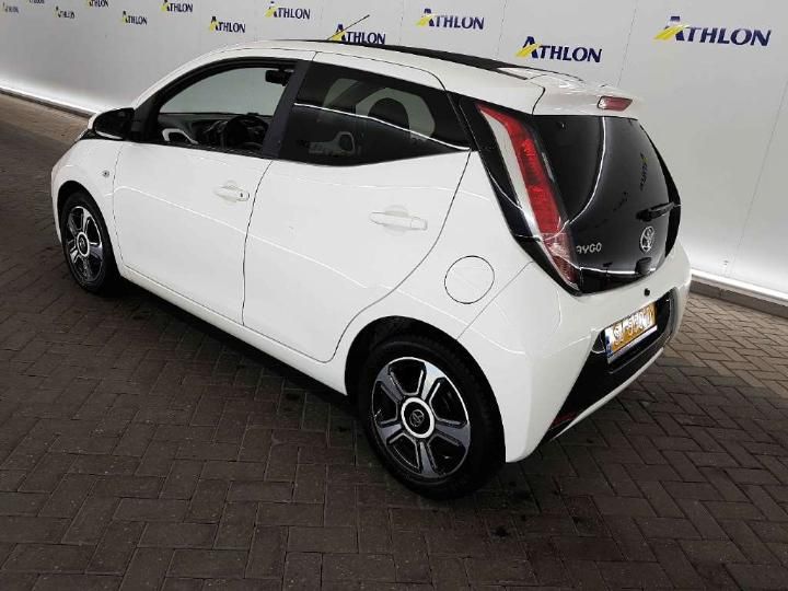 Photo 3 VIN: JTDKGNECX0N344314 - TOYOTA AYGO 