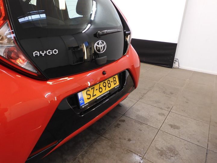 Photo 33 VIN: JTDKGNECX0N358844 - TOYOTA AYGO 