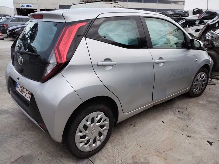 Photo 4 VIN: JTDKGNECX0N522321 - TOYOTA AYGO 