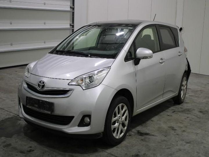 Photo 1 VIN: JTDKJ3C3501051193 - TOYOTA VERSO S MPV 