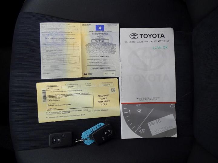 Photo 4 VIN: JTDKN36P103032597 - TOYOTA PRIUS 