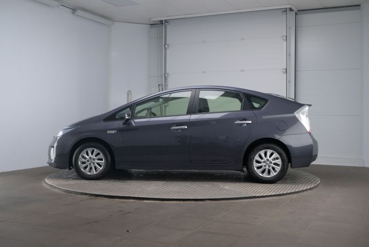 Photo 2 VIN: JTDKN36P303075970 - TOYOTA PRIUS 