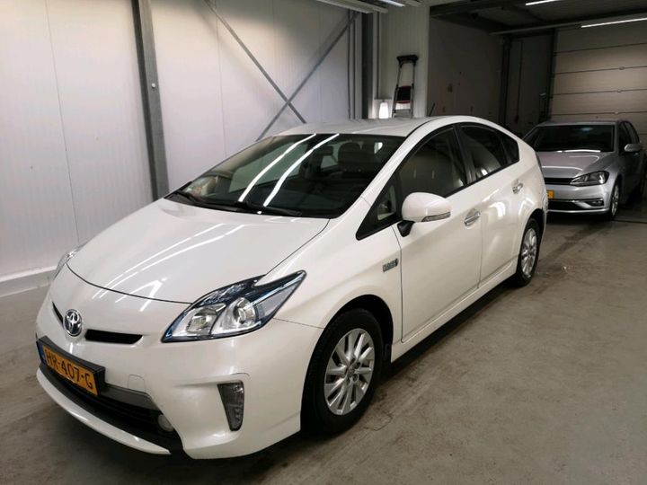 Photo 1 VIN: JTDKN36P803076046 - TOYOTA PRIUS 