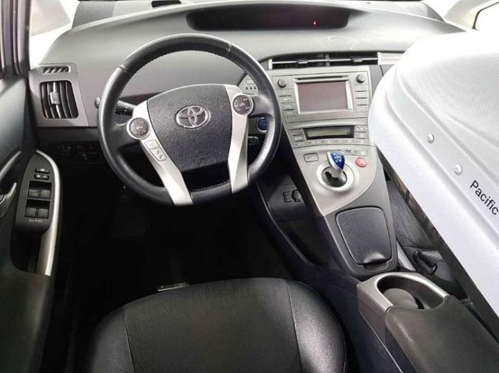 Photo 7 VIN: JTDKN36PX03075934 - TOYOTA PRIUS 