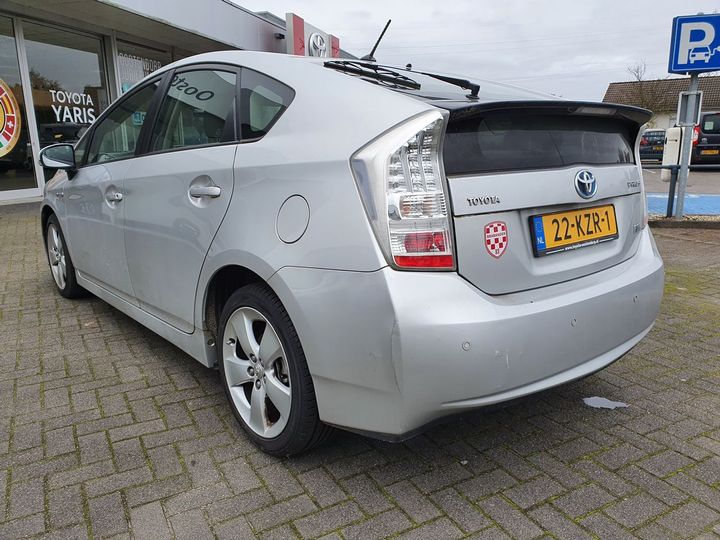 Photo 3 VIN: JTDKN36U301155657 - TOYOTA PRIUS 