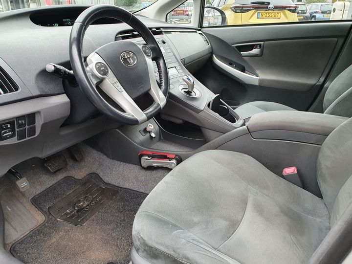 Photo 5 VIN: JTDKN36U301155657 - TOYOTA PRIUS 