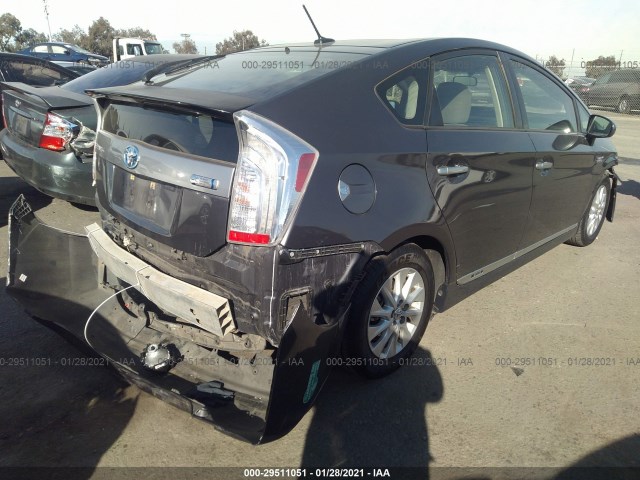 Photo 3 VIN: JTDKN3DP0C3011604 - TOYOTA PRIUS PLUG-IN 