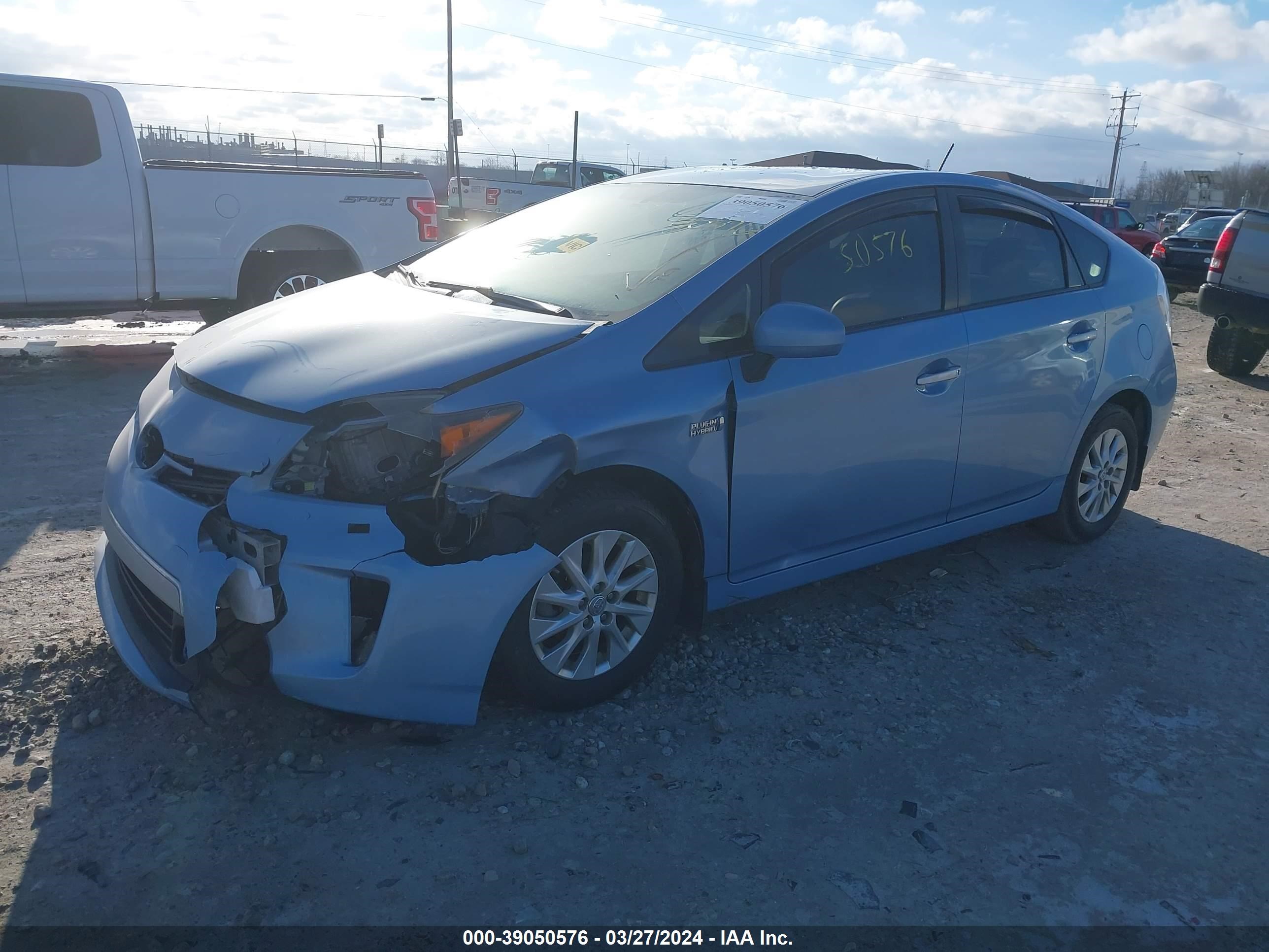 Photo 1 VIN: JTDKN3DP0C3025003 - TOYOTA PRIUS 