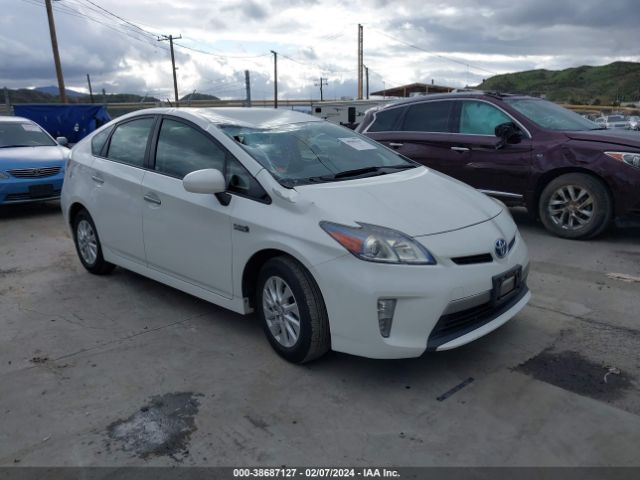 Photo 0 VIN: JTDKN3DP0F3069328 - TOYOTA PRIUS PLUG-IN 