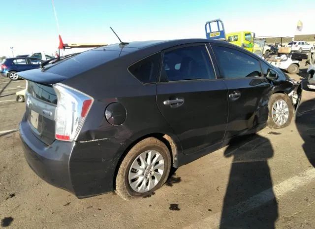 Photo 3 VIN: JTDKN3DP0F3069944 - TOYOTA PRIUS PLUG-IN 