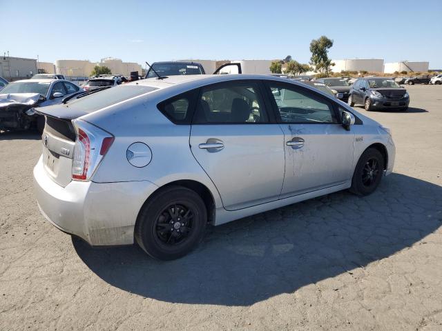 Photo 2 VIN: JTDKN3DP0F3072228 - TOYOTA PRIUS PLUG 