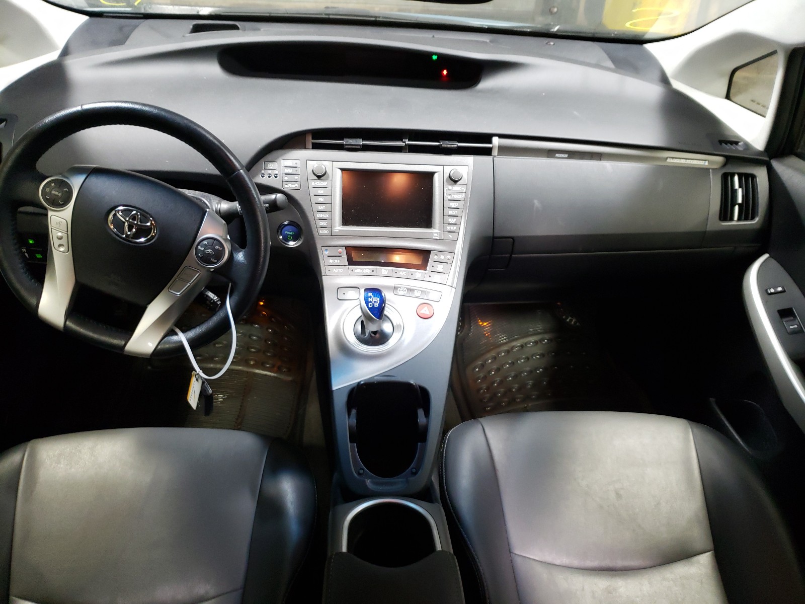 Photo 8 VIN: JTDKN3DP1C3015614 - TOYOTA PRIUS PLUG 