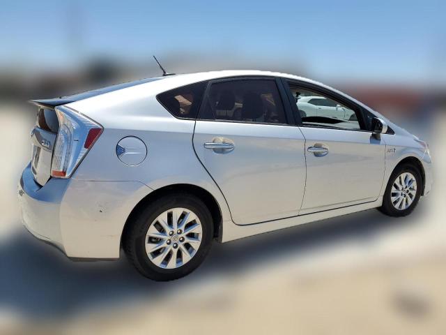 Photo 2 VIN: JTDKN3DP1E3059163 - TOYOTA PRIUS 