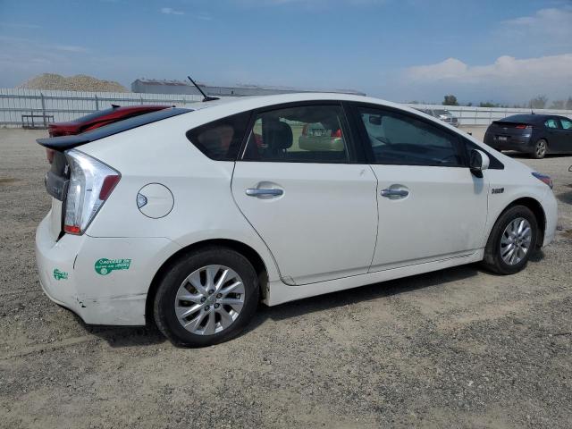 Photo 2 VIN: JTDKN3DP1F3074036 - TOYOTA PRIUS 