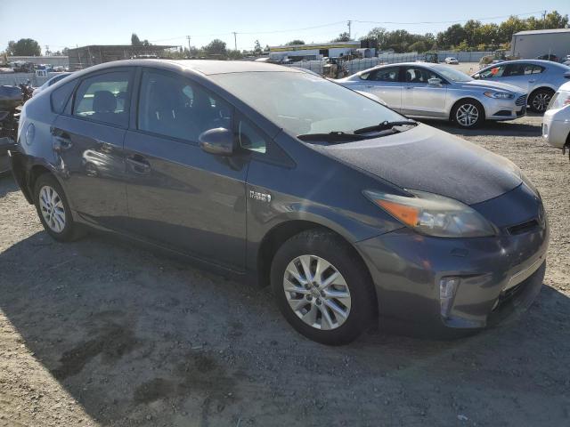 Photo 3 VIN: JTDKN3DP2C3008817 - TOYOTA PRIUS 