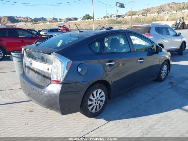 Photo 3 VIN: JTDKN3DP2C3025472 - TOYOTA PRIUS PLUG-IN 