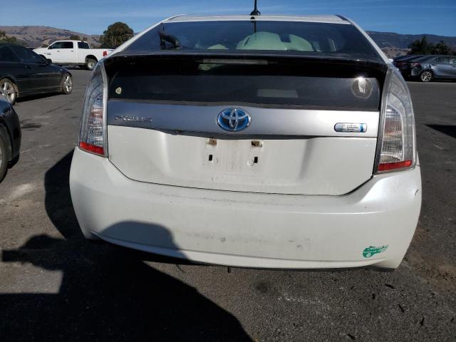 Photo 5 VIN: JTDKN3DP3C3001701 - TOYOTA PRIUS 