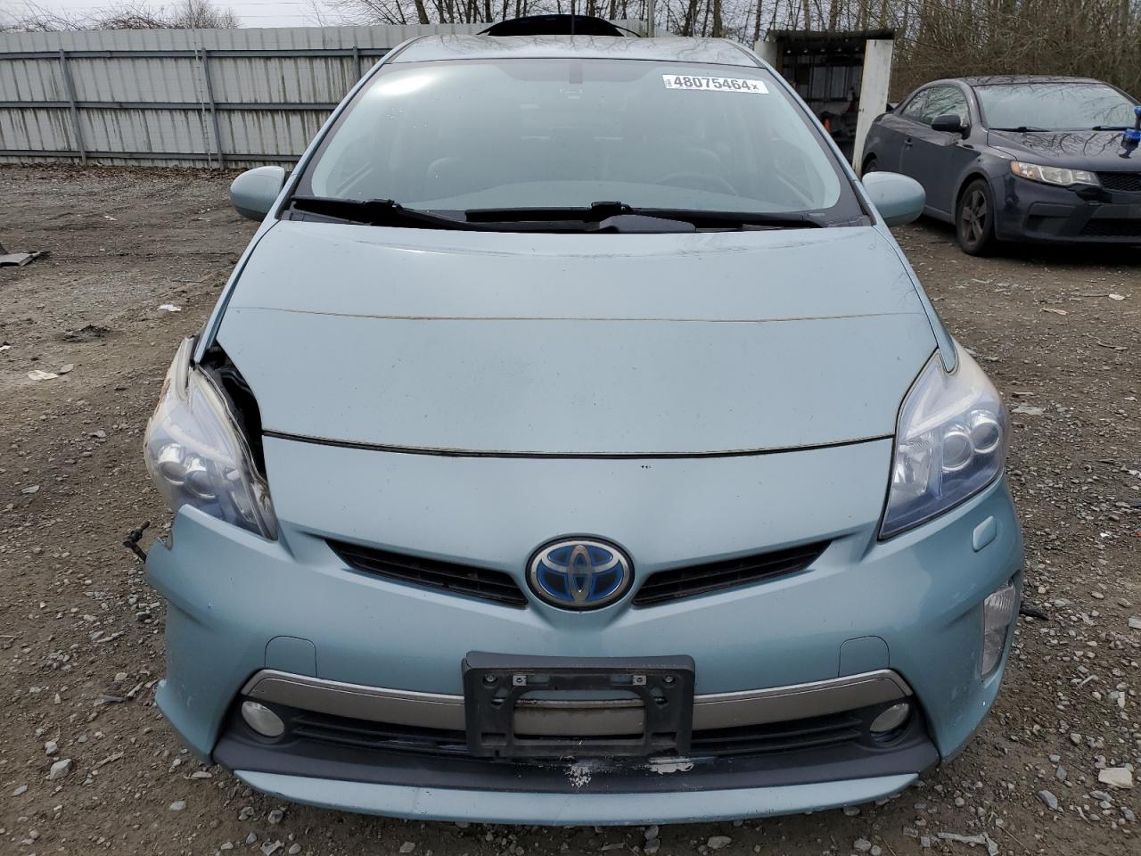 Photo 4 VIN: JTDKN3DP3C3009877 - TOYOTA PRIUS 