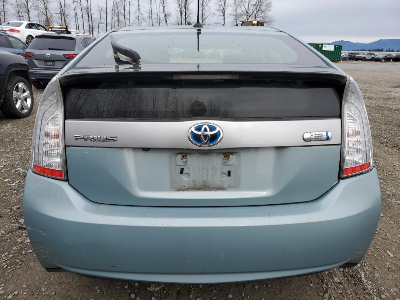 Photo 5 VIN: JTDKN3DP3C3009877 - TOYOTA PRIUS 