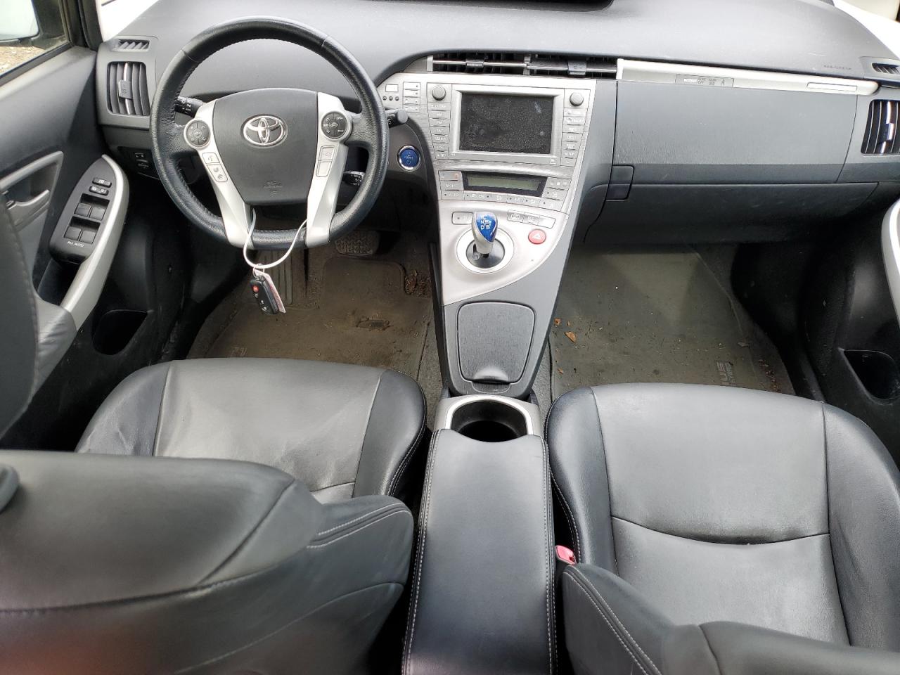 Photo 7 VIN: JTDKN3DP3C3009877 - TOYOTA PRIUS 