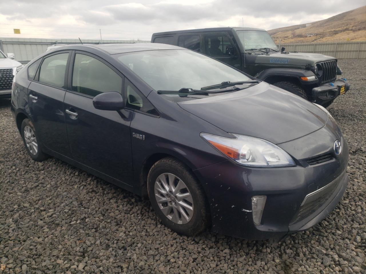 Photo 3 VIN: JTDKN3DP3D3034134 - TOYOTA PRIUS 