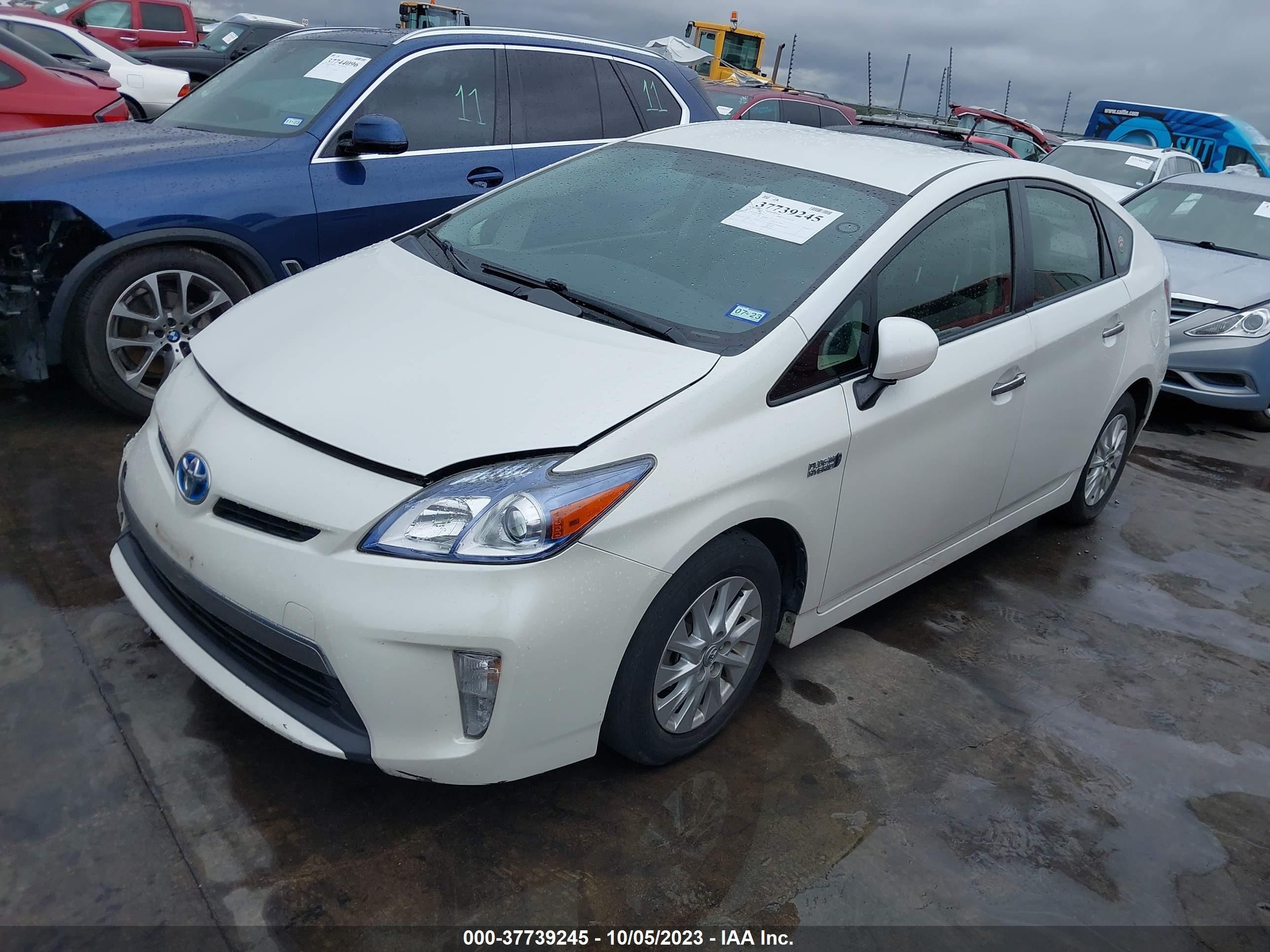 Photo 1 VIN: JTDKN3DP3E3062761 - TOYOTA PRIUS 