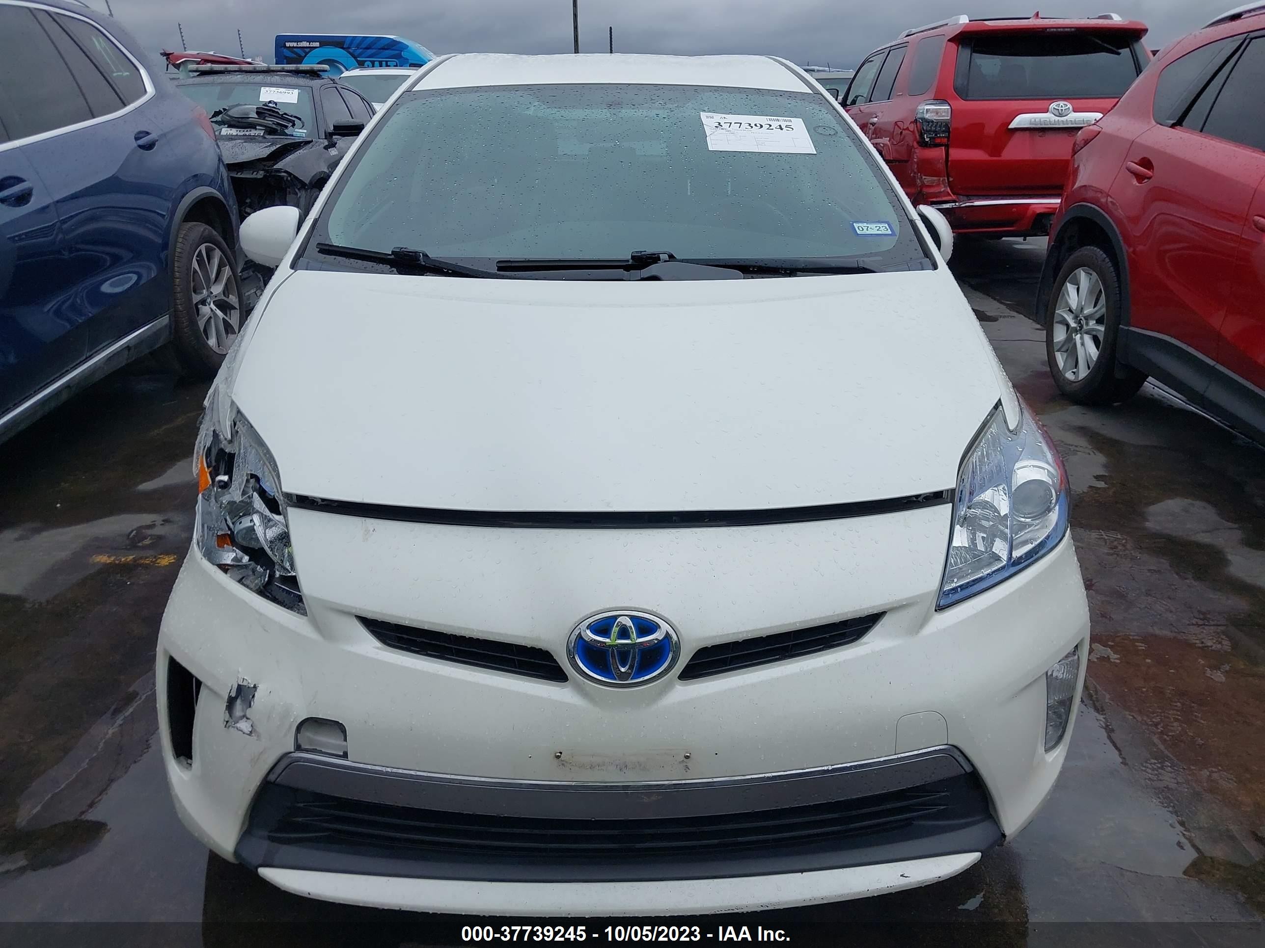 Photo 11 VIN: JTDKN3DP3E3062761 - TOYOTA PRIUS 