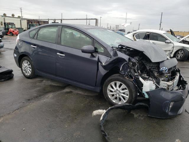 Photo 3 VIN: JTDKN3DP3E3063375 - TOYOTA PRIUS 