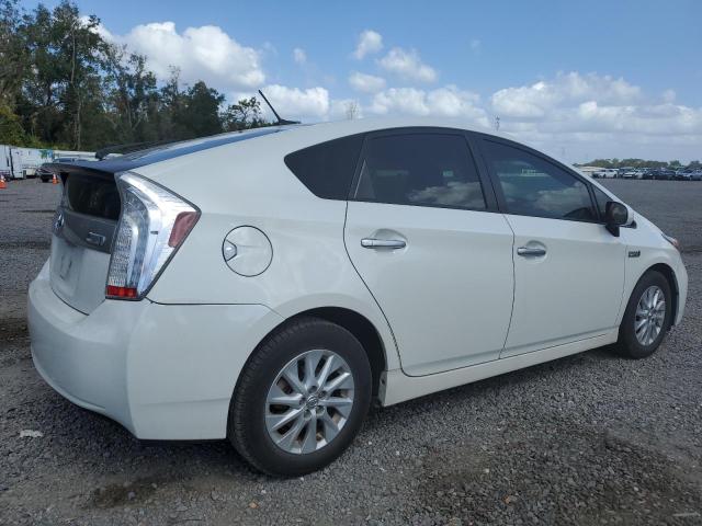 Photo 2 VIN: JTDKN3DP4E3050568 - TOYOTA PRIUS PLUG 